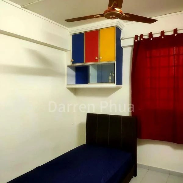 Common Room (HDB) for Rent in  304 Serangoon Avenue 2 - Image 1