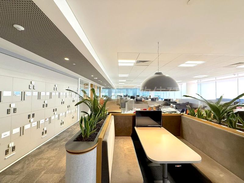 Office for Rent: Woods Square - Image 7