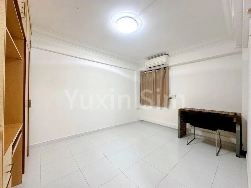 3 Room (3I) HDB for Rent in  157 Lorong 1 Toa Payoh - Image 2