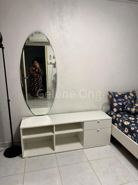 Room (HDB) for Rent in  165 Stirling Road - Image 4