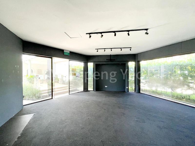 Other Retail for Sale: Sommerville Park - Image 2