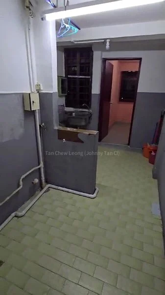 Studio HDB for Rent in 7 Jalan Batu - Image 7