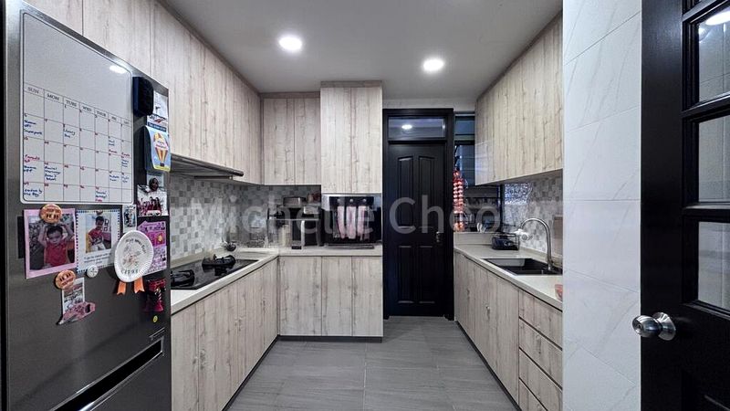 5 Bed Terraced House (Landed) for Sale in  Westville - Image 1