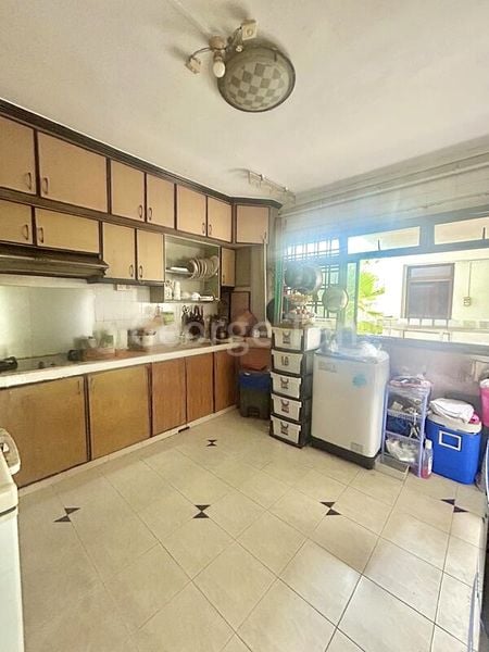 5 Room (5I) HDB for Sale in  517A Jurong West Street 52 - Image 3