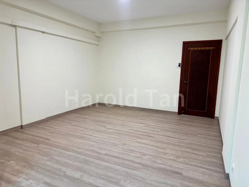 1 Bed Apartment (Condo) for Rent in  Sunshine Lodge - Image 3