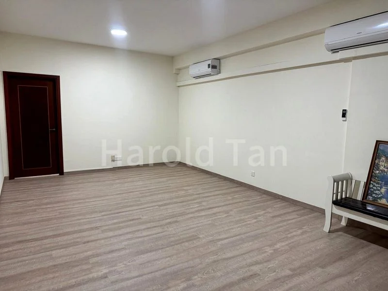 1 Bed Apartment (Condo) for Rent in  Sunshine Lodge - Image 4