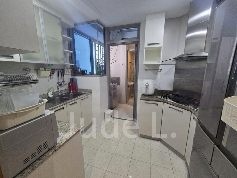 3 Bed Condo for Rent in Blue Horizon - Image 5