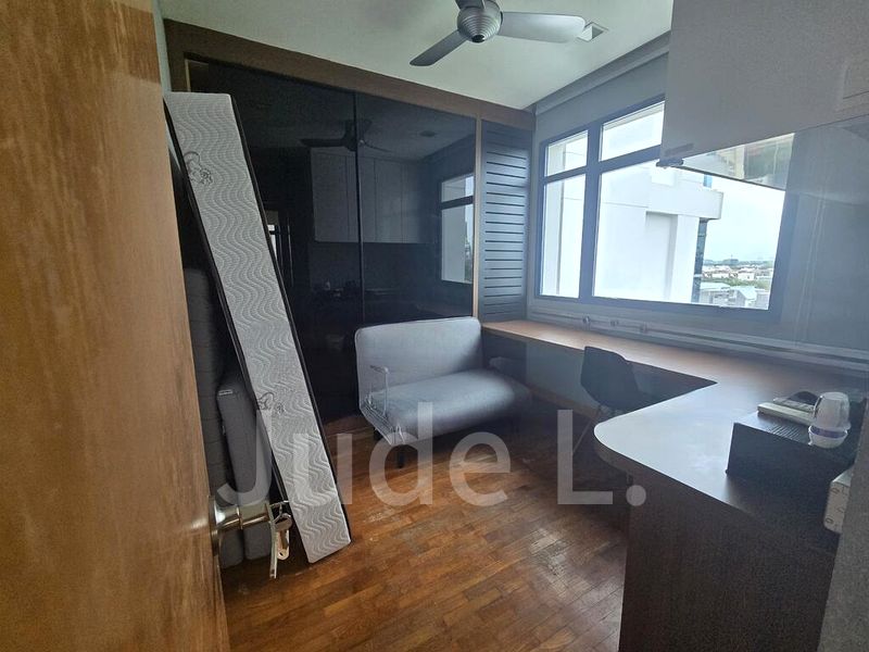 3 Bed Condo for Rent in Blue Horizon - Image 9