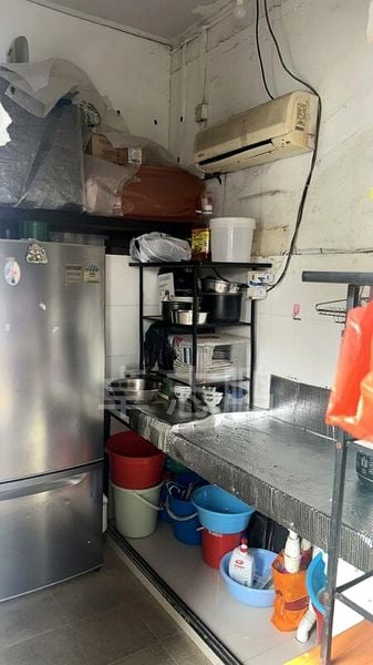 Food & Beverage for Sale: 3-Story Shophouse - Image 8