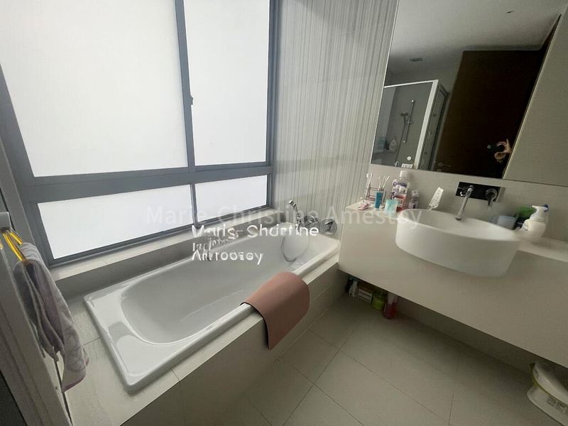 2 Bed Condo for Rent in  The Wharf Residence - Image 11