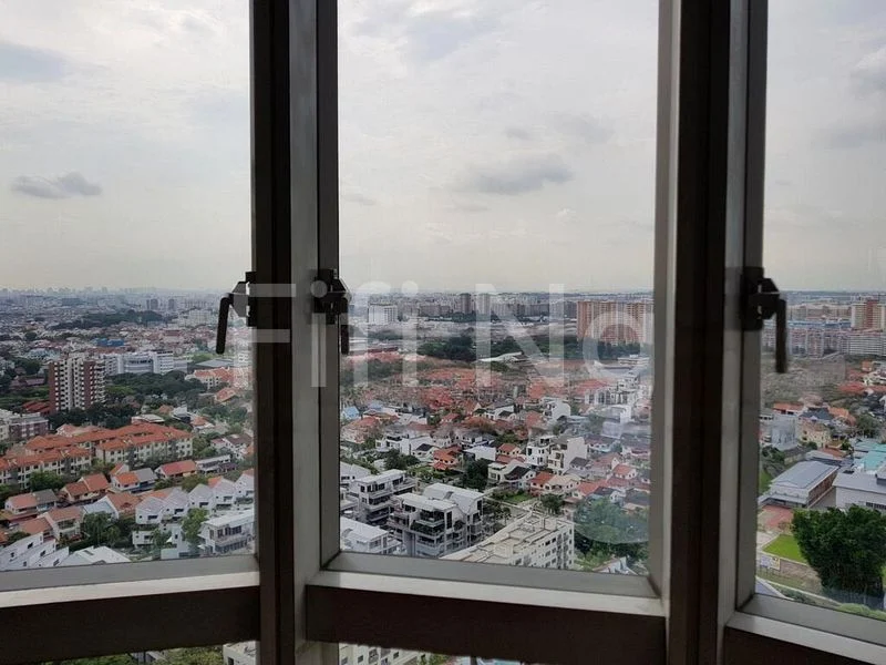 3 Bed Condo for Sale in  The Bayshore - Image 3