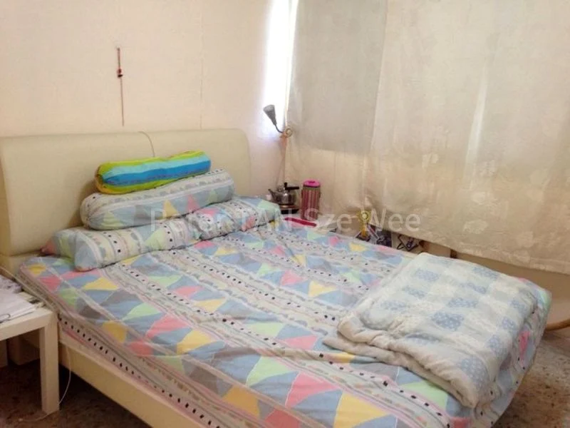 Common Room (HDB) for Rent in  724 Clementi West Street 2 - Image 1