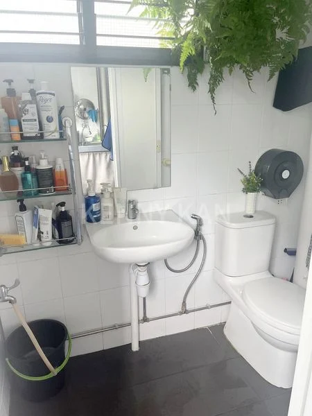 Common Room (HDB) for Rent in  401 Tampines Street 41 - Image 4