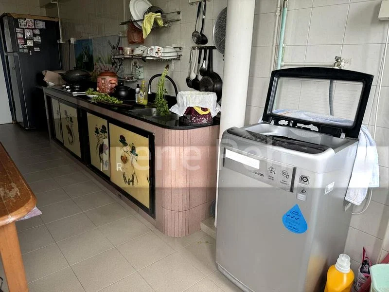 Common Room (HDB) for Rent in  624B Woodlands Drive 52 - Image 1