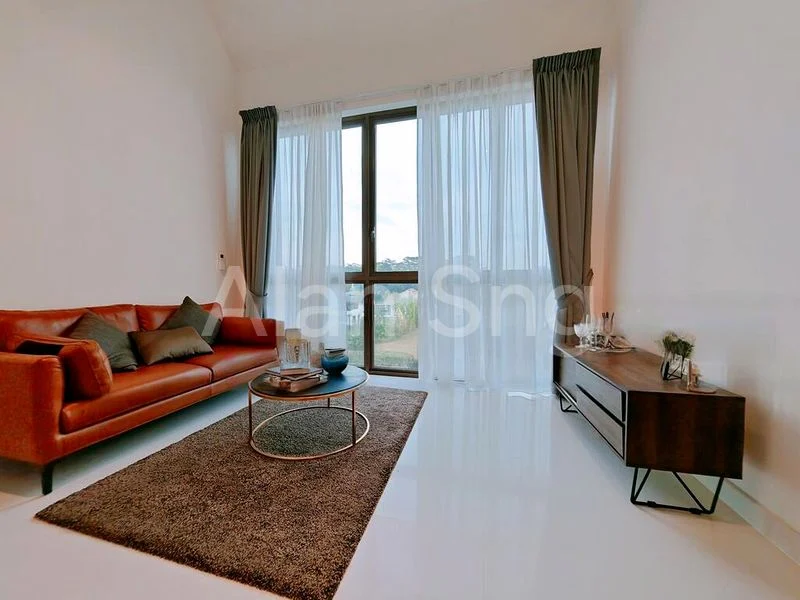 2 Bed Condo for Rent in  Holland Grove Road - Image 10