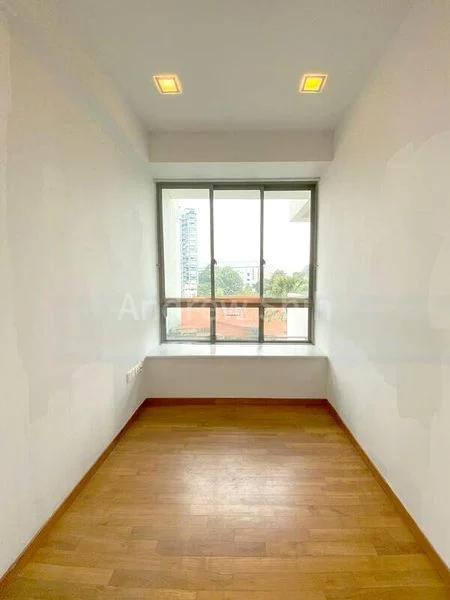 3 Bed Condo for Rent in  Newton Edge - Image 10