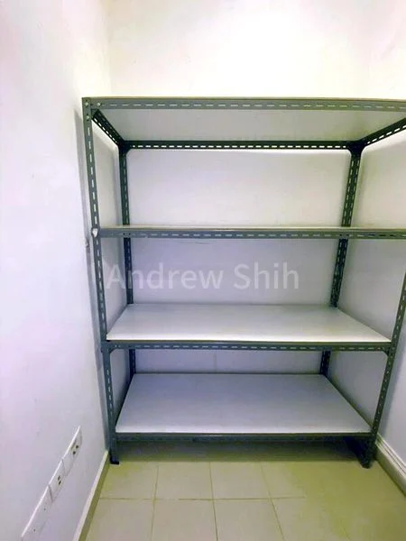 3 Bed Condo for Rent in  Newton Edge - Image 6