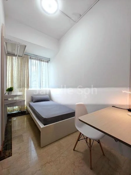 Common Room (Condo) for Rent in  The Huntington - Image 9