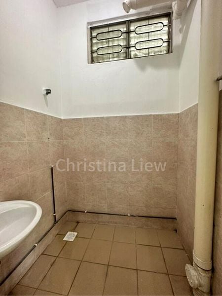 Shop / Shophouse for Sale: 136 Bedok North Avenue 3 - Image 4