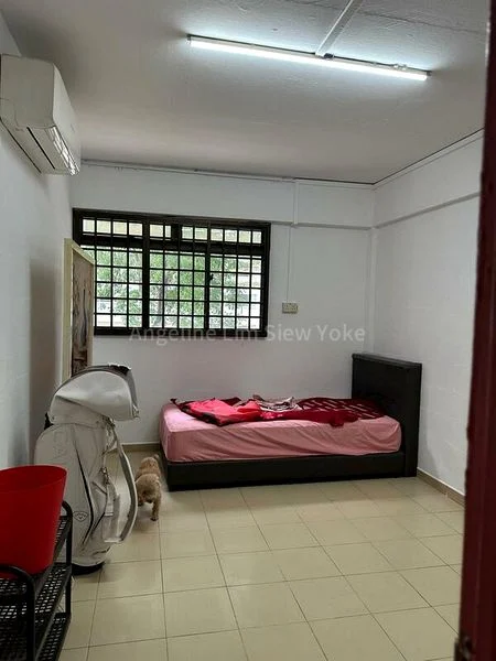 Common Room (HDB) for Rent in  205 Clementi Avenue 6 - Image 3