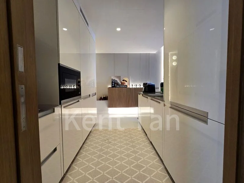 1 Bed Condo for Rent in  Marina One/ The Heart - Image 3