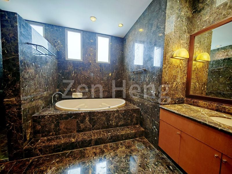 6 Bed Good Class Bungalow (Landed) for Rent in  Villas Holland - Image 6