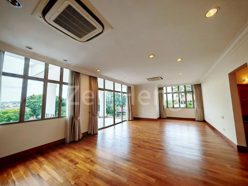 6 Bed Good Class Bungalow (Landed) for Rent in  Villas Holland - Image 4