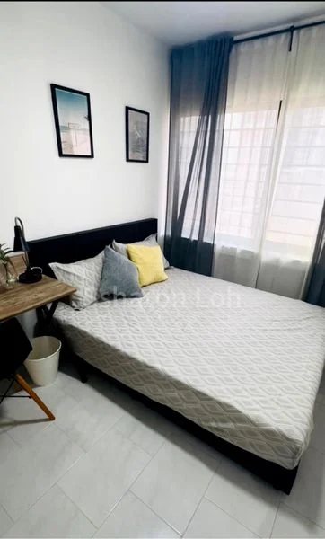 Common Room (Condo) for Rent in People's Park Complex - Image 2