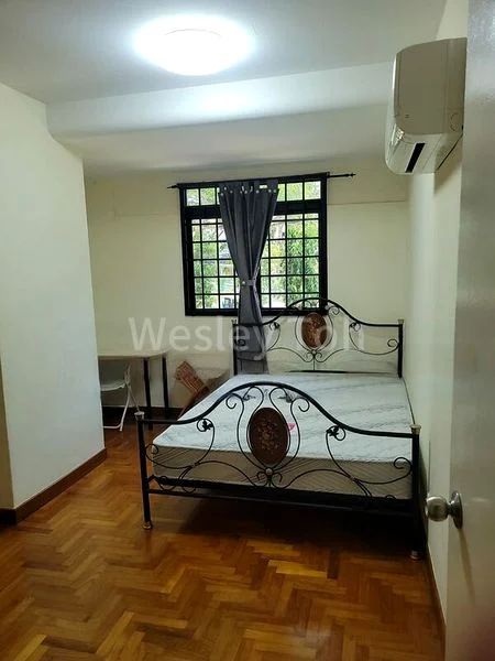 Room (Condo) for Rent in  Cascadale - Image 1