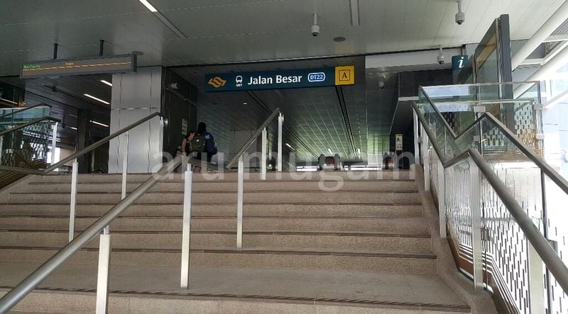 Shop / Shophouse for Sale: Sim Lim Square - Image 1