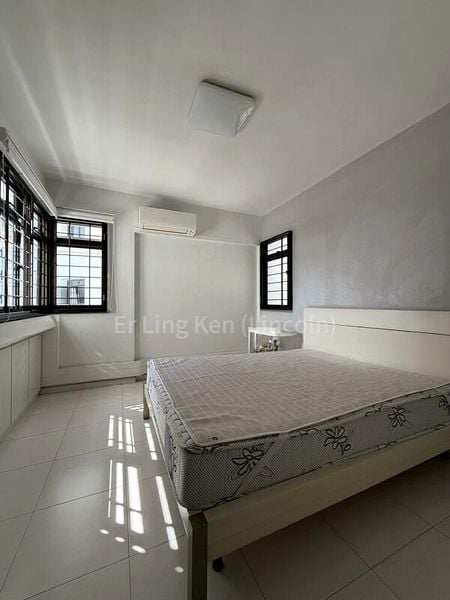 5 Room (5I) HDB for Rent in  305C Anchorvale Link - Image 4