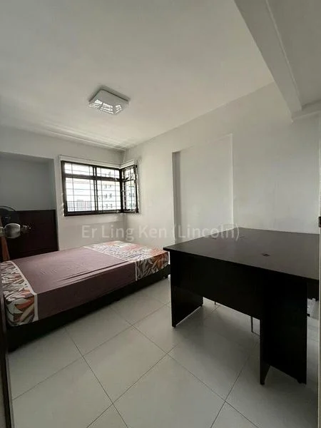 5 Room (5I) HDB for Rent in  305C Anchorvale Link - Image 5