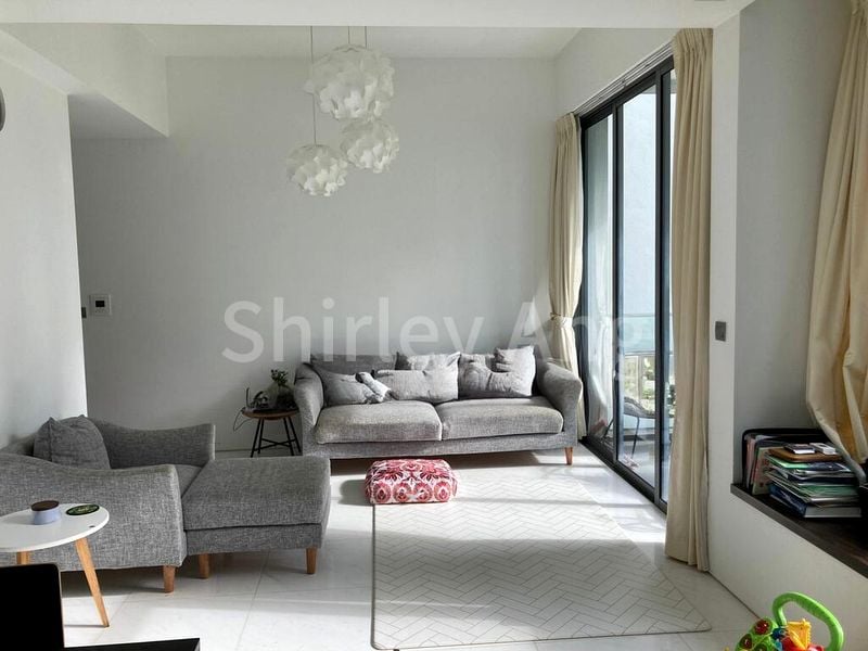 2 Bed Condo for Rent in Holland Residences - Image 12