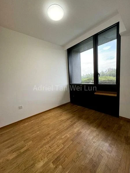 3 Bed Condo for Sale in  Meyer Mansion - Image 3