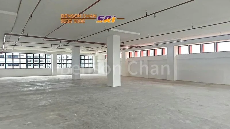 Warehouse for Rent: Shun Li Industrial Complex - Image 1