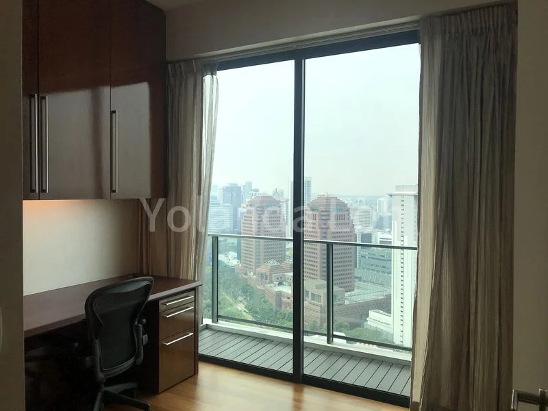 3 Bed Condo for Rent in  The Suites At Central - Image 3