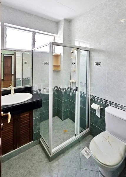 5 Bed Semi-Detached House (Landed) for Rent in  Upper Changi Road - Image 10