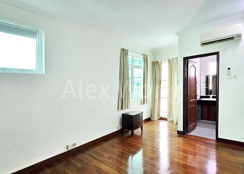 5 Bed Semi-Detached House (Landed) for Rent in  Upper Changi Road - Image 8