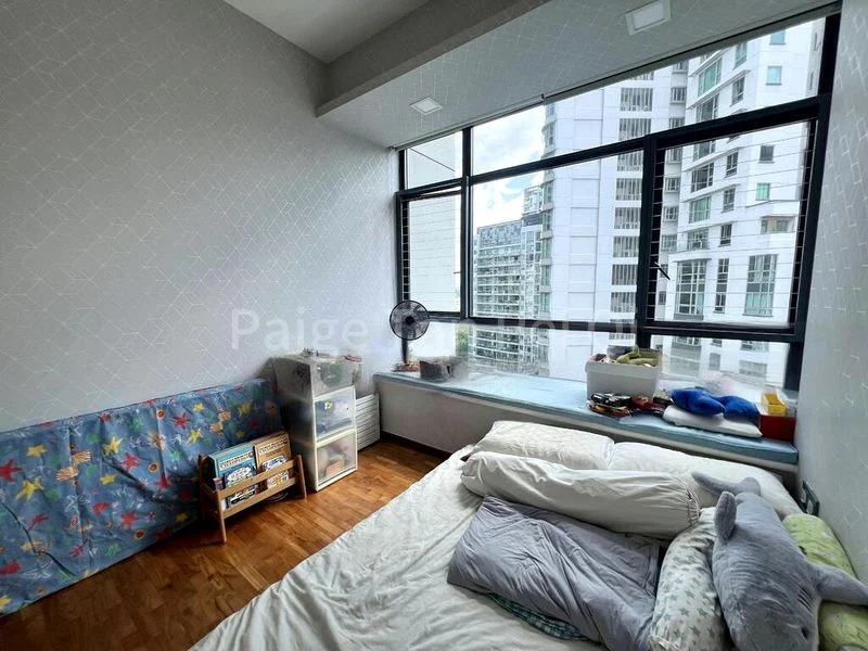 2 Bed Condo for Sale in  Rochelle At Newton - Image 4