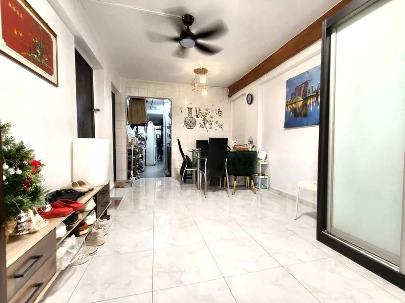 3 Room (3NG) HDB for Sale in 85 Commonwealth Close - Image 1