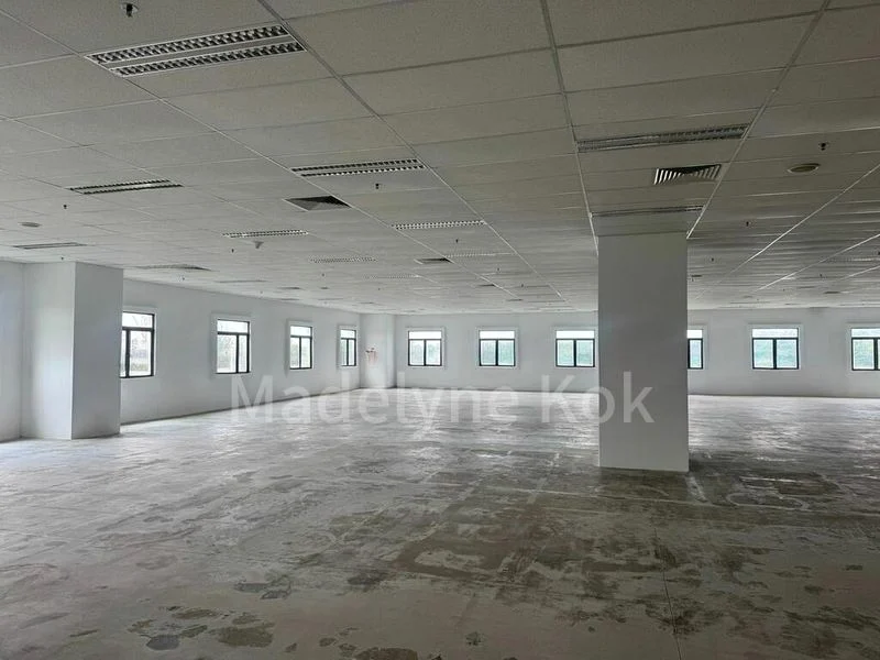 Light Industrial (B1) for Rent: High-Spec B1 Unit in Admiralty, Sembawang - Image 1