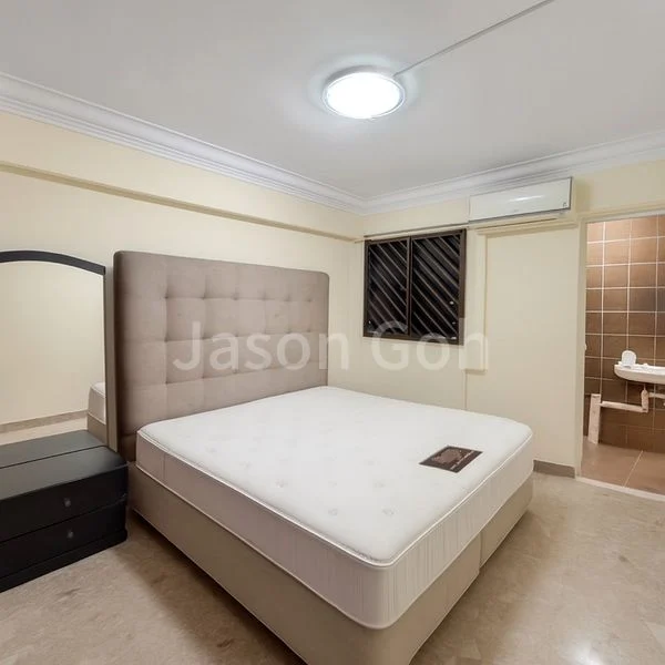 4 Room (4NG) HDB for Rent in  110 Woodlands Street 13 - Image 5