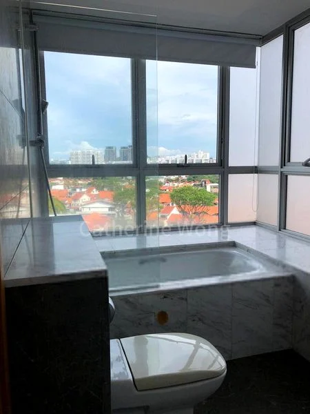 3 Bed Condo for Rent in  The Parc Condominium - Image 3