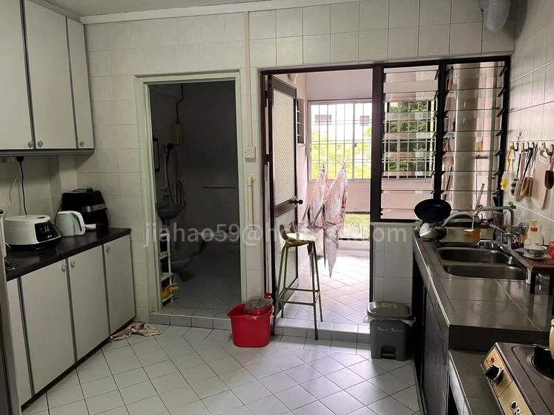 Common Room (HDB) for Rent in  370 Tampines Street 34 - Image 2