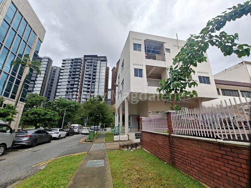 6 Bed Corner Terrace (Landed) for Sale in Lorong 107 Changi - Image 6