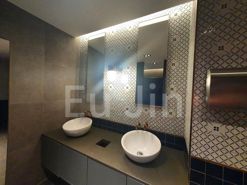 Shop / Shophouse for Rent: 33 Pekin Street - Image 1