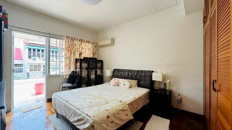 5 Bed Semi-Detached House (Landed) for Sale in  Jalan Angin Laut - Image 12