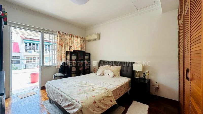 5 Bed Semi-Detached House (Landed) for Sale in  Jalan Angin Laut - Image 18