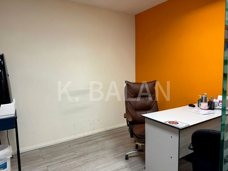 Office for Rent in  High Street Centre - Image 1