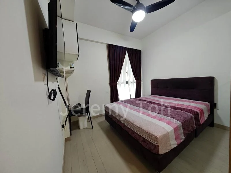 1 Bed Condo for Rent in Hedges Park Condominium - Image 3